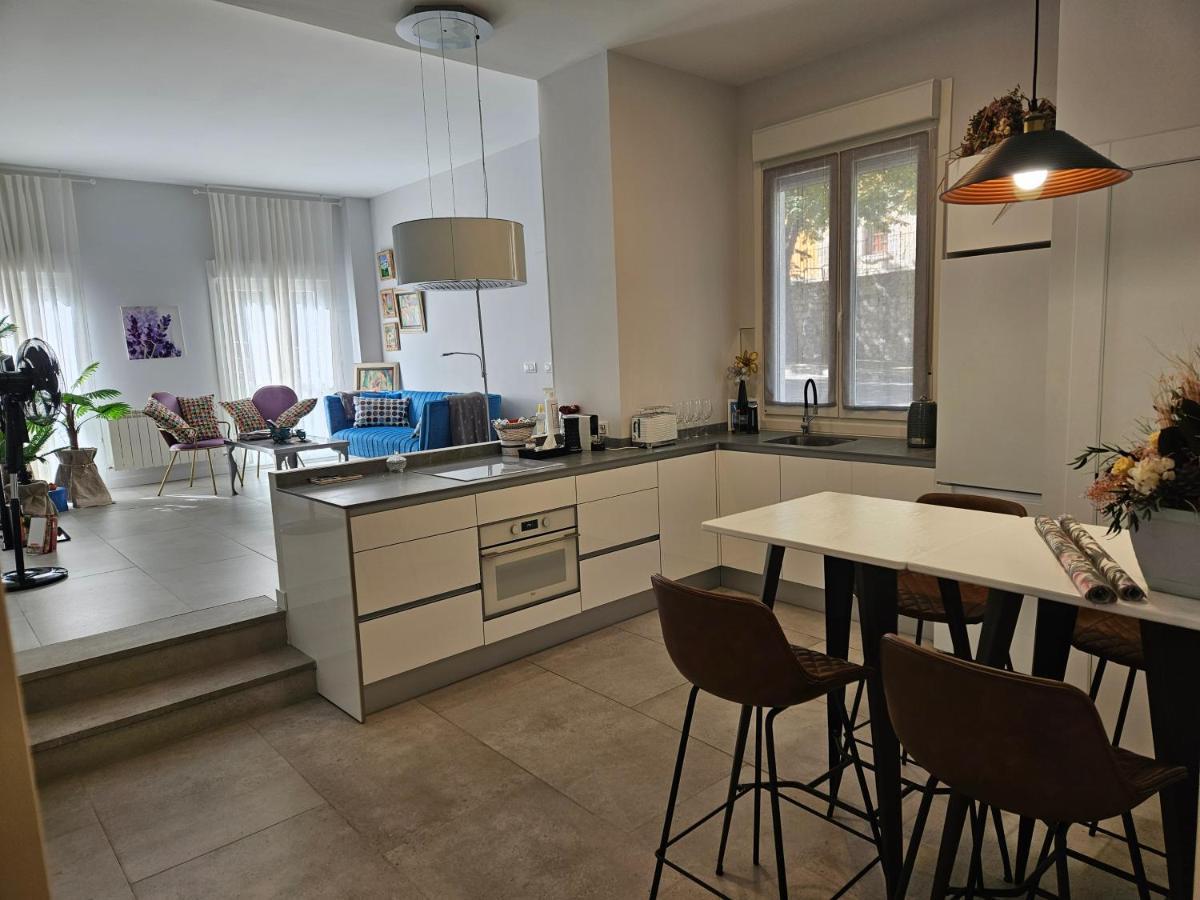 Loft17 Apartment Burgo Екстериор снимка
